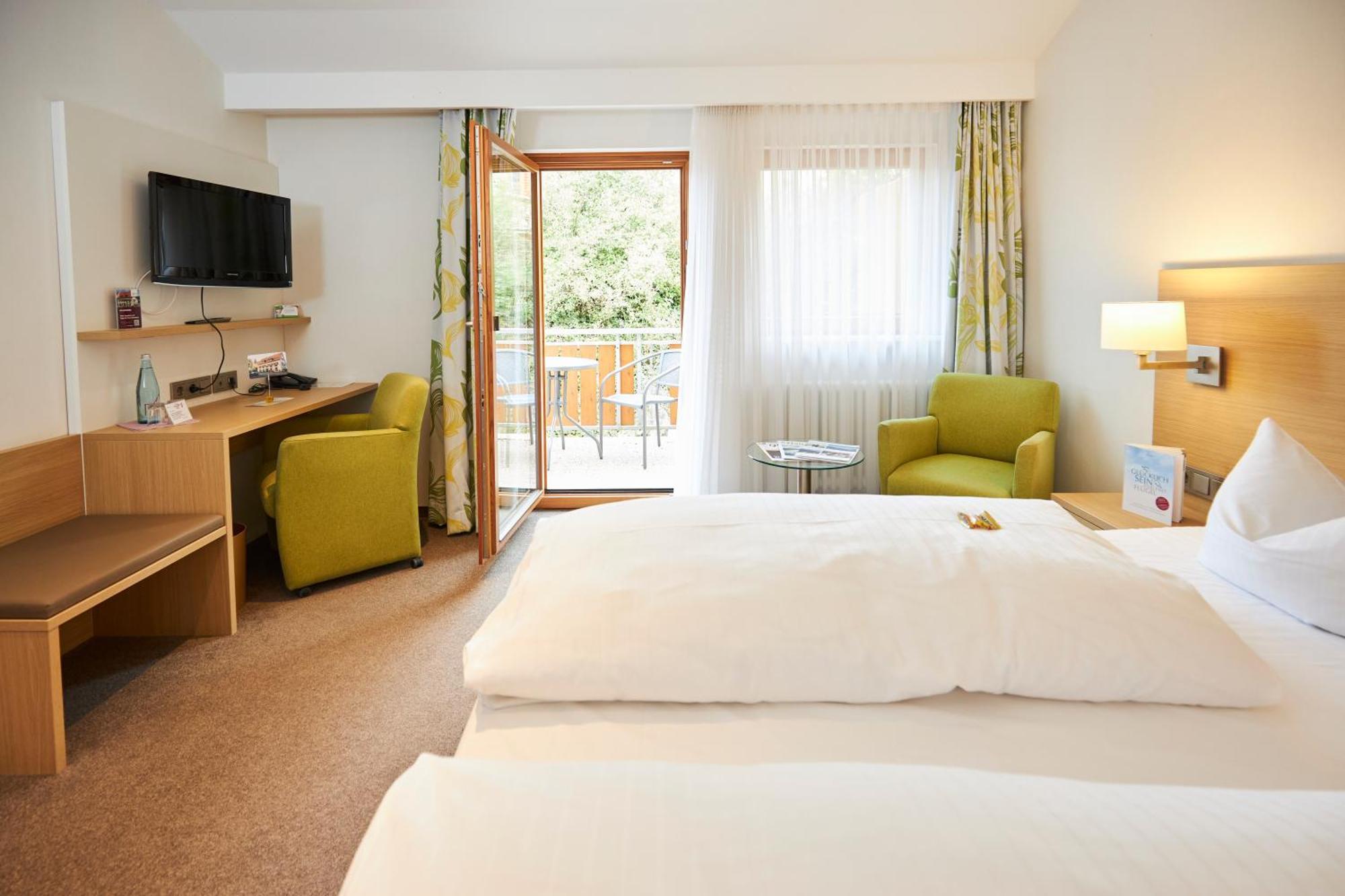 Flair Hotel Gasthof Zum Hirsch Hayingen Exterior photo